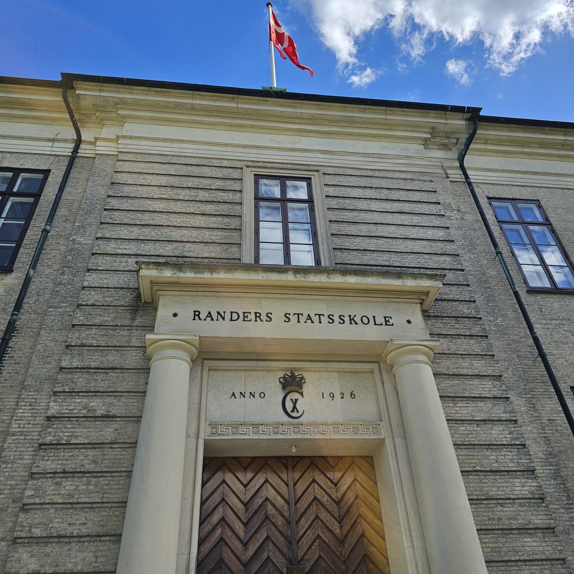 20250505_123820-scaled-1-aspect-ratio-318-318