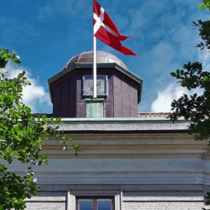 Flag-aspect-ratio-318-318